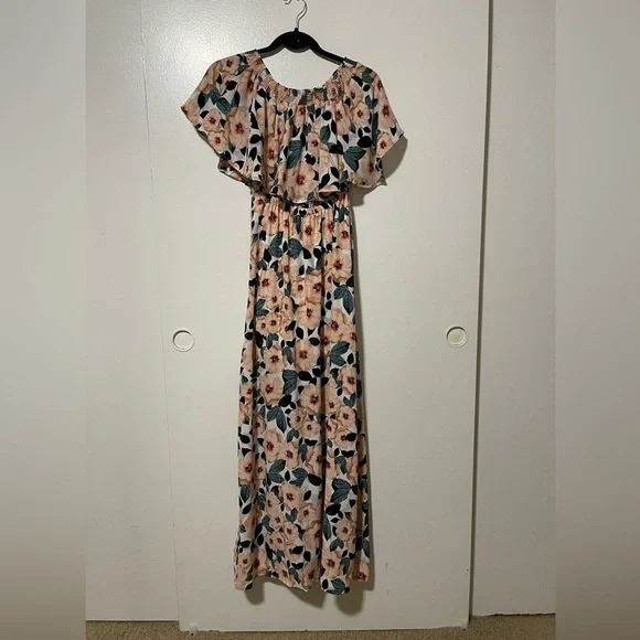 Show me your MUMU floral dress - Picture 3 of 6